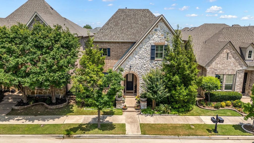3905 Jasmine Fox Lane, Arlington