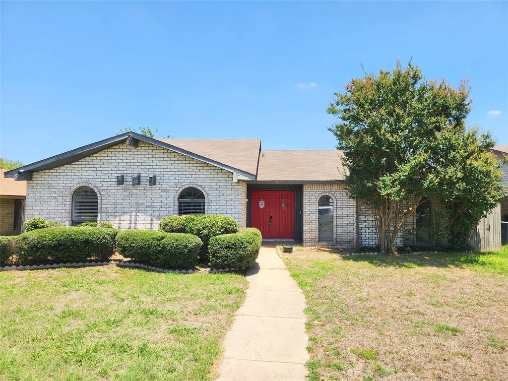 5244 Pruitt Drive, The Colony