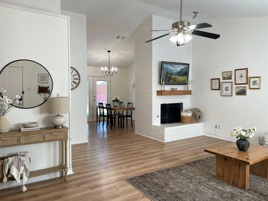 3801 Lofland Lane, Rowlett