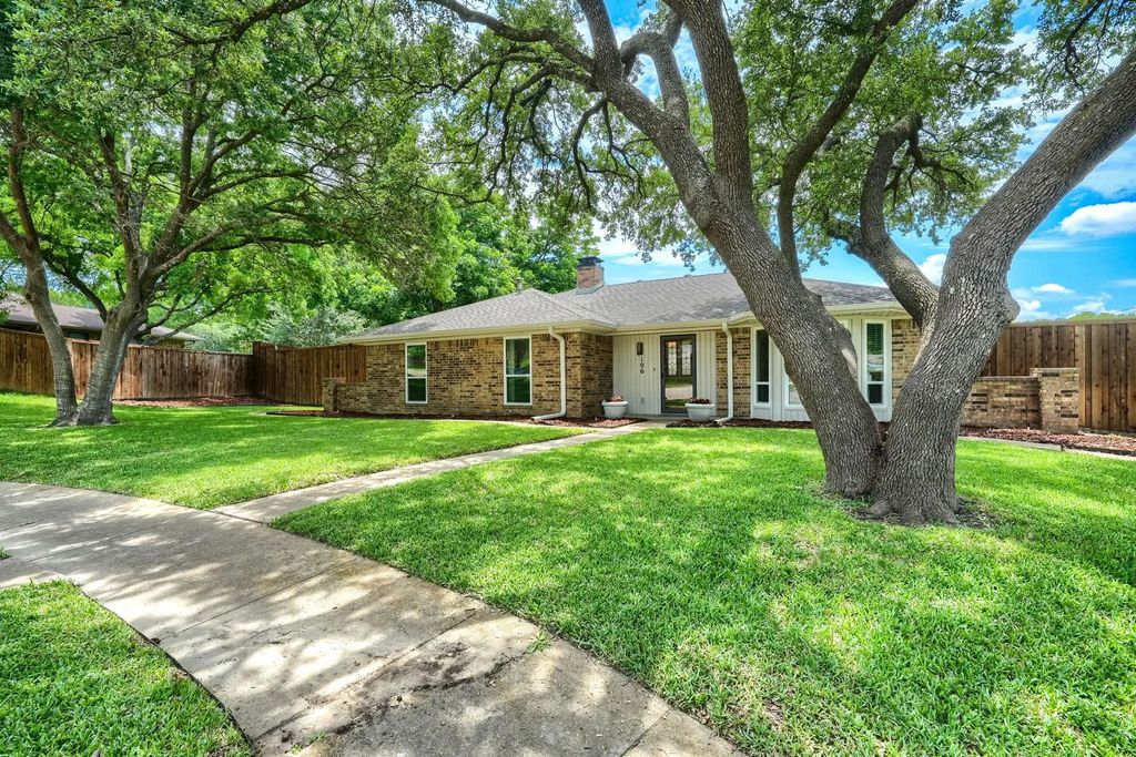 106 Waits Circle, Garland