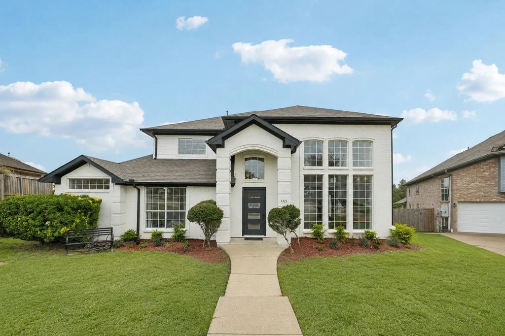 1315 Barclay Drive, Carrollton