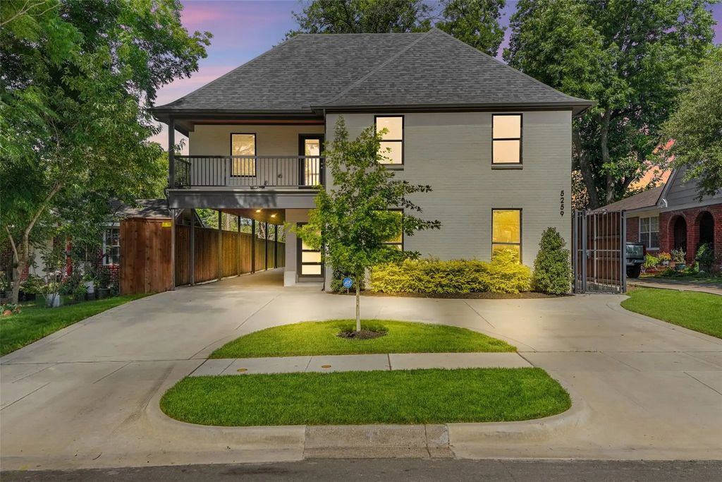 5259 Saint Charles Avenue, Dallas