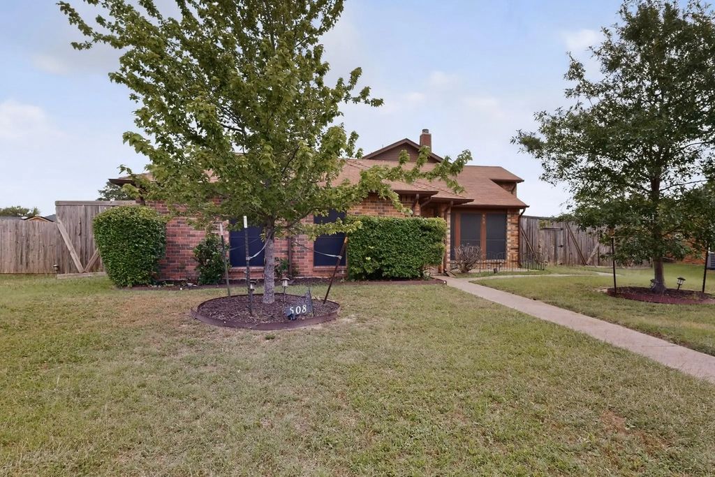 508 Justice Street, Cedar Hill