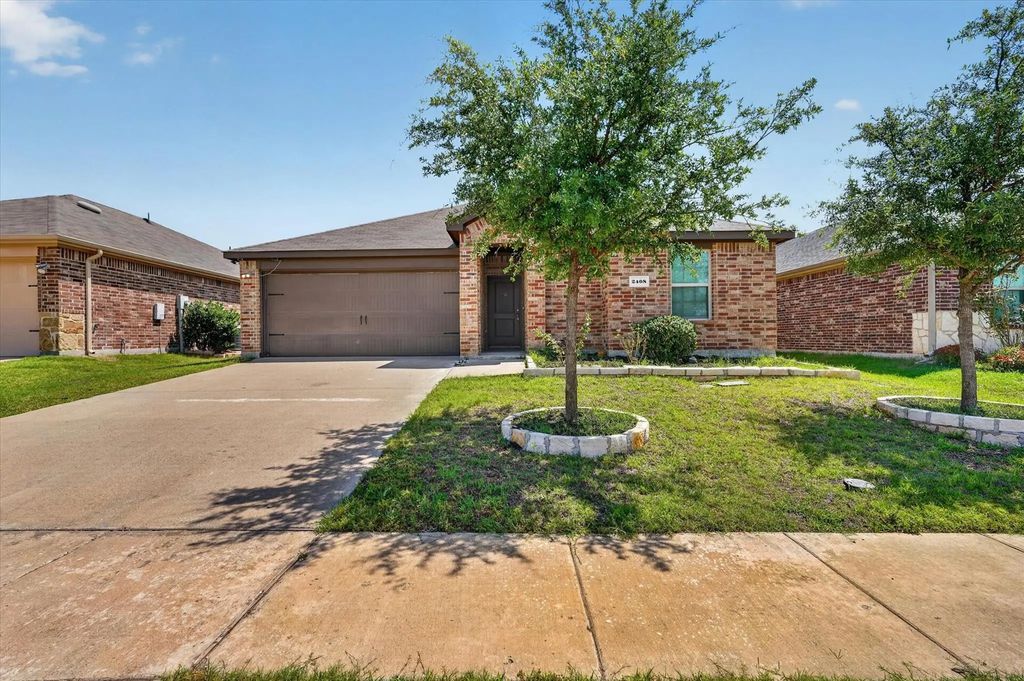 2408 Anton Drive, Forney