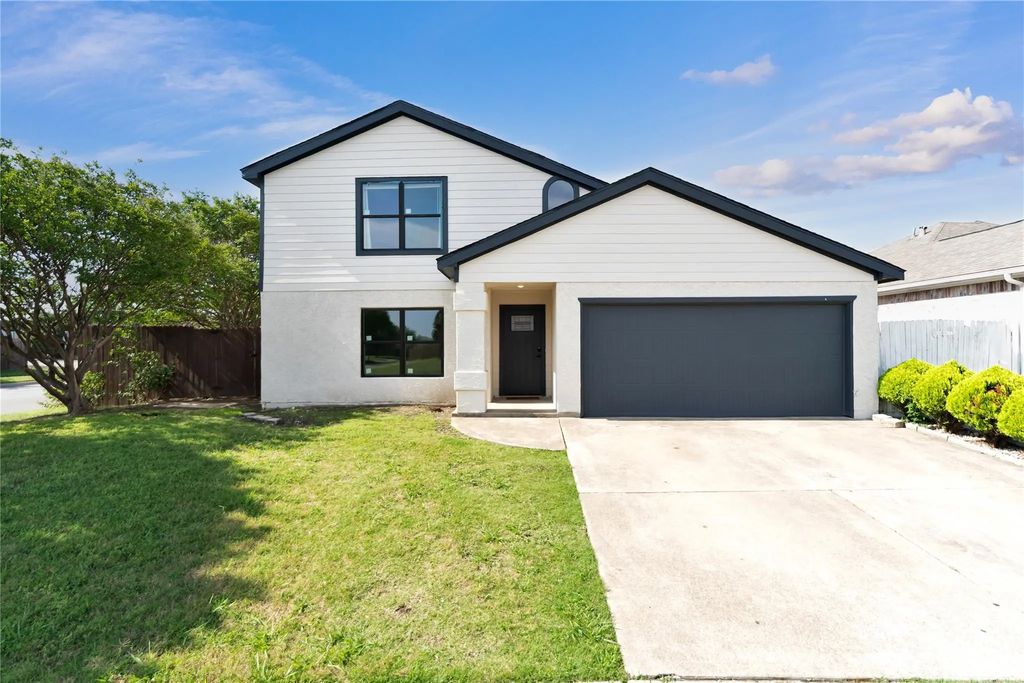 416 Cross Cut Drive, Arlington