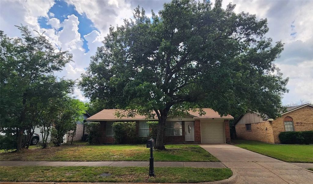 723 Briggs Street, Cedar Hill