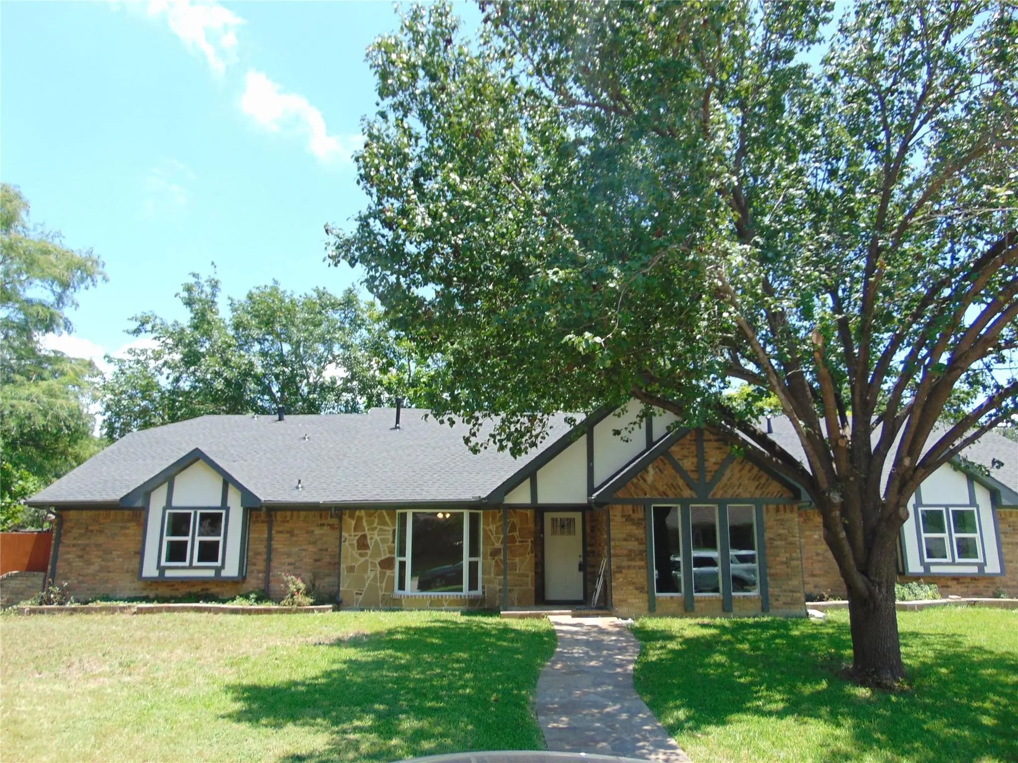 Photo of Listing #21286242