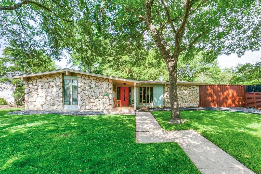 2904 Tam O Shanter Lane, Richardson