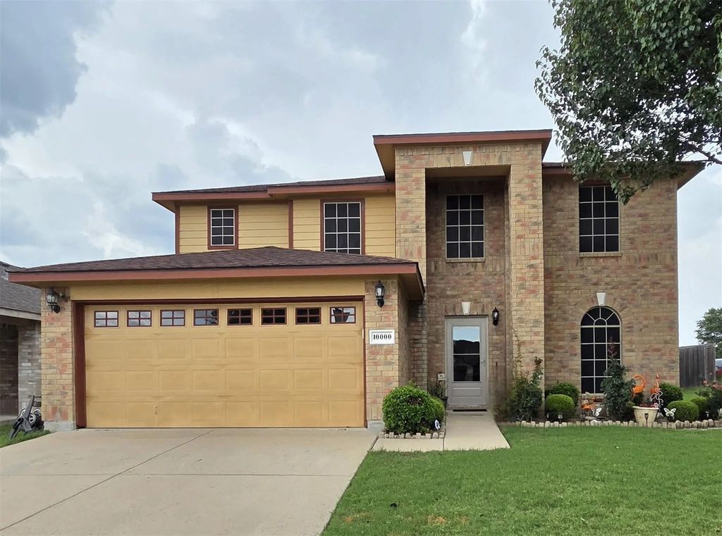 10000 Cougar Trail, Fort Worth