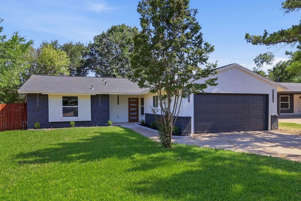 2506 Timberlake Drive, Irving