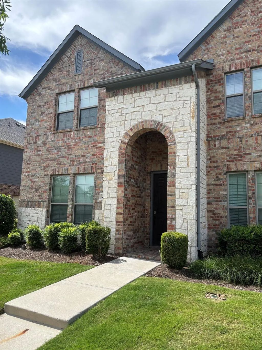 2610 High Cotton Lane, Garland