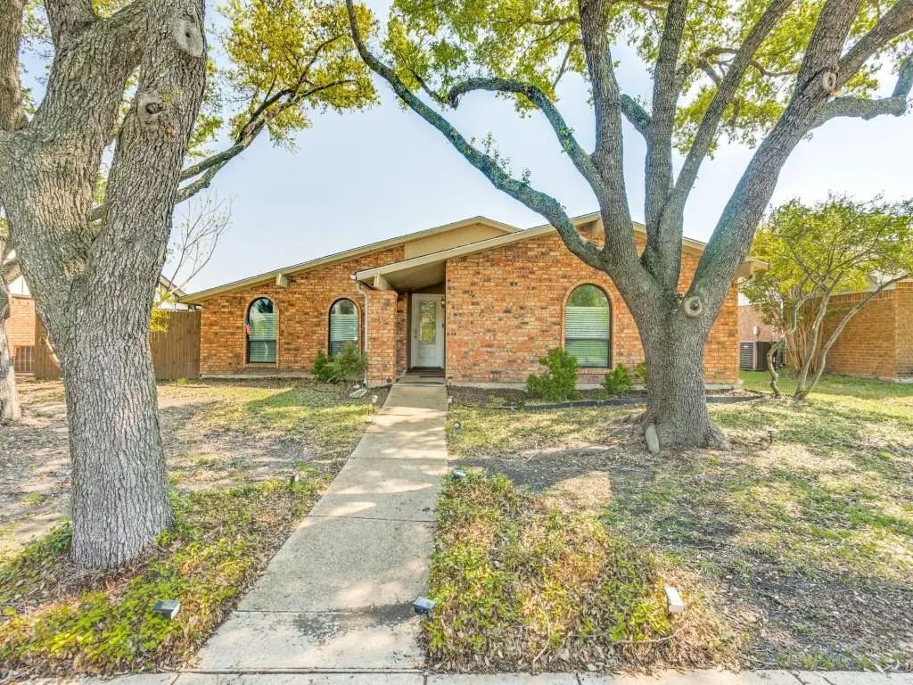4506 Freeport Drive, Garland