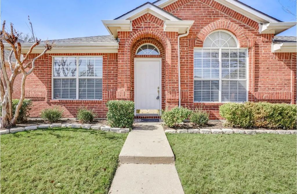 8611 Ironwood Drive, Irving