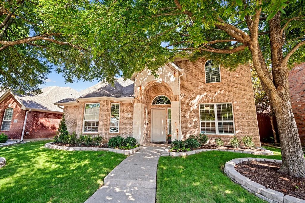 6204 Durango Drive, The Colony