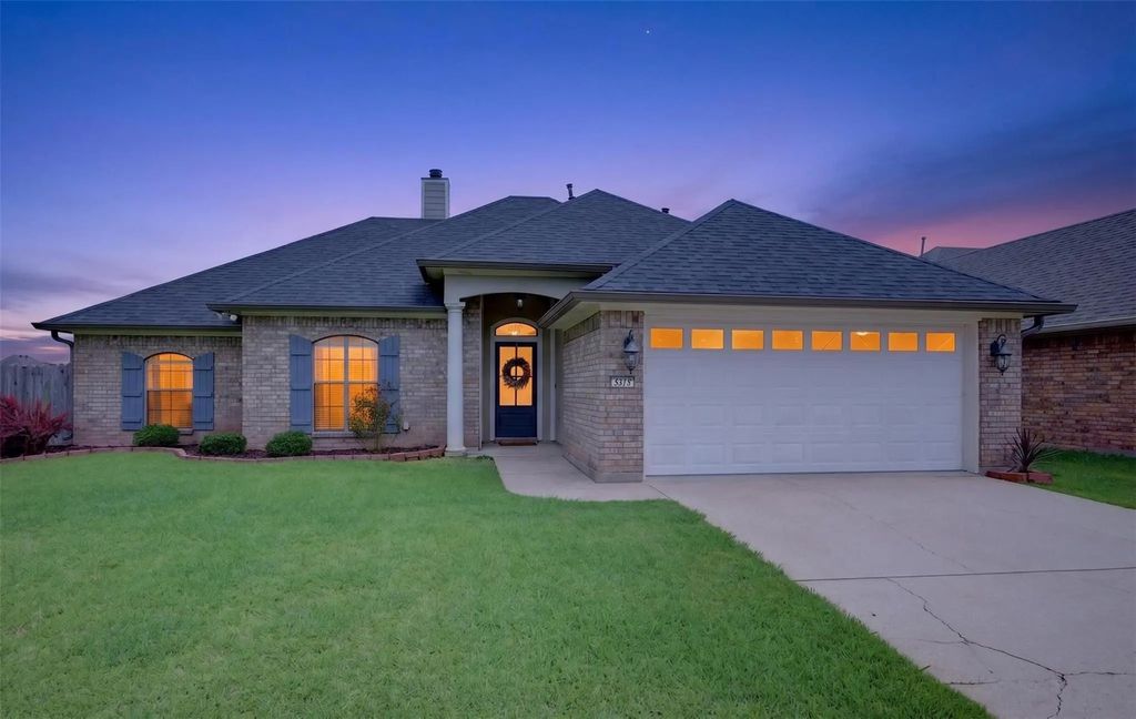 5318 Lucerne Lane, Bossier City