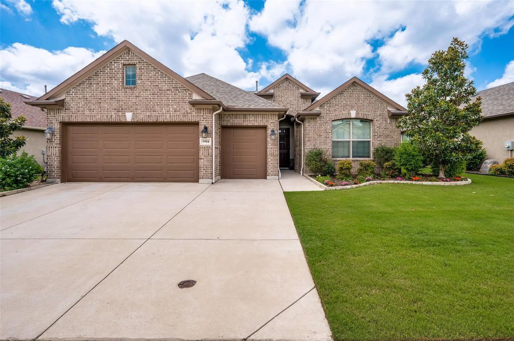 9904 Orangewood Trail, Denton