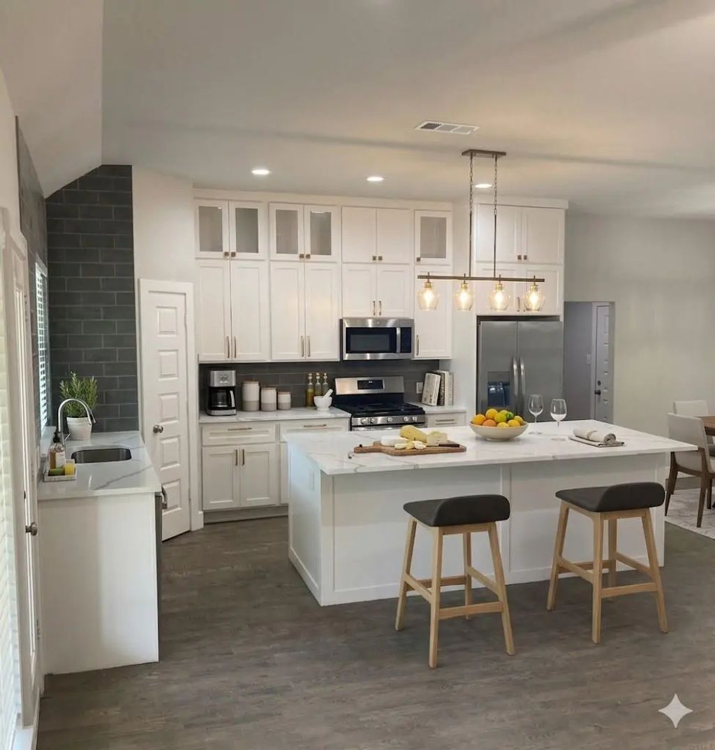 2814 18th Street W, Irving