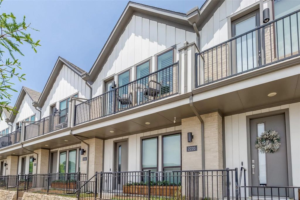 2220 Rook Drive, Dallas