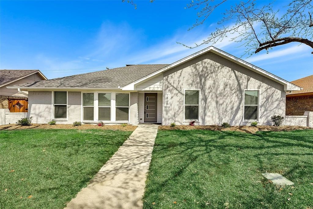 1865 Green Ridge Drive, Carrollton