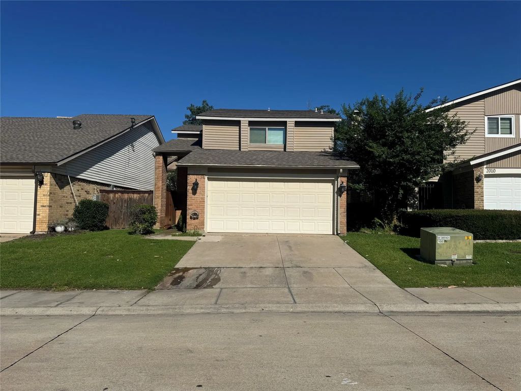 2012 Via Corona, Carrollton