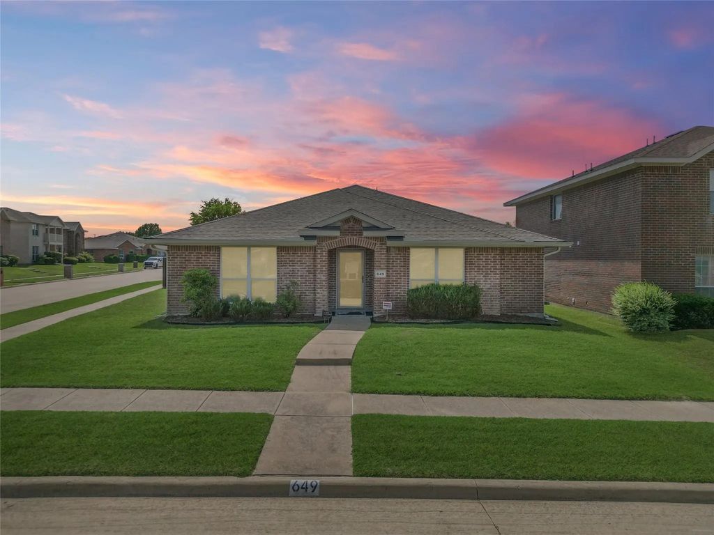 649 Canyon Place, DeSoto