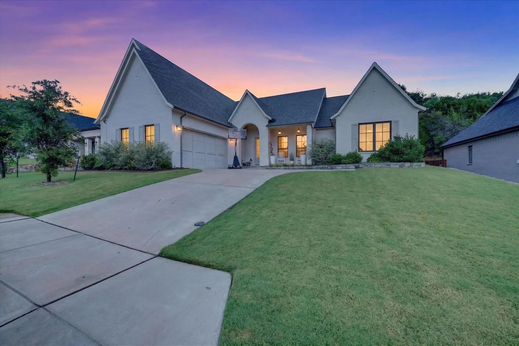 1124 Mountain View Drive, Weatherford