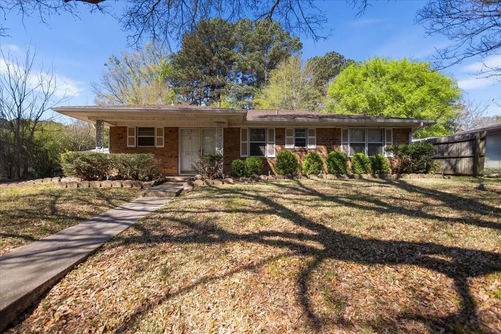 3607 Five Notch Road, Marshall