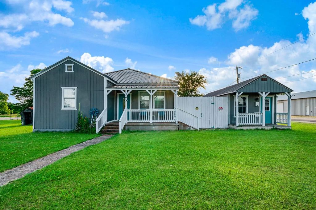 108 Nw 4, Fort Towson
