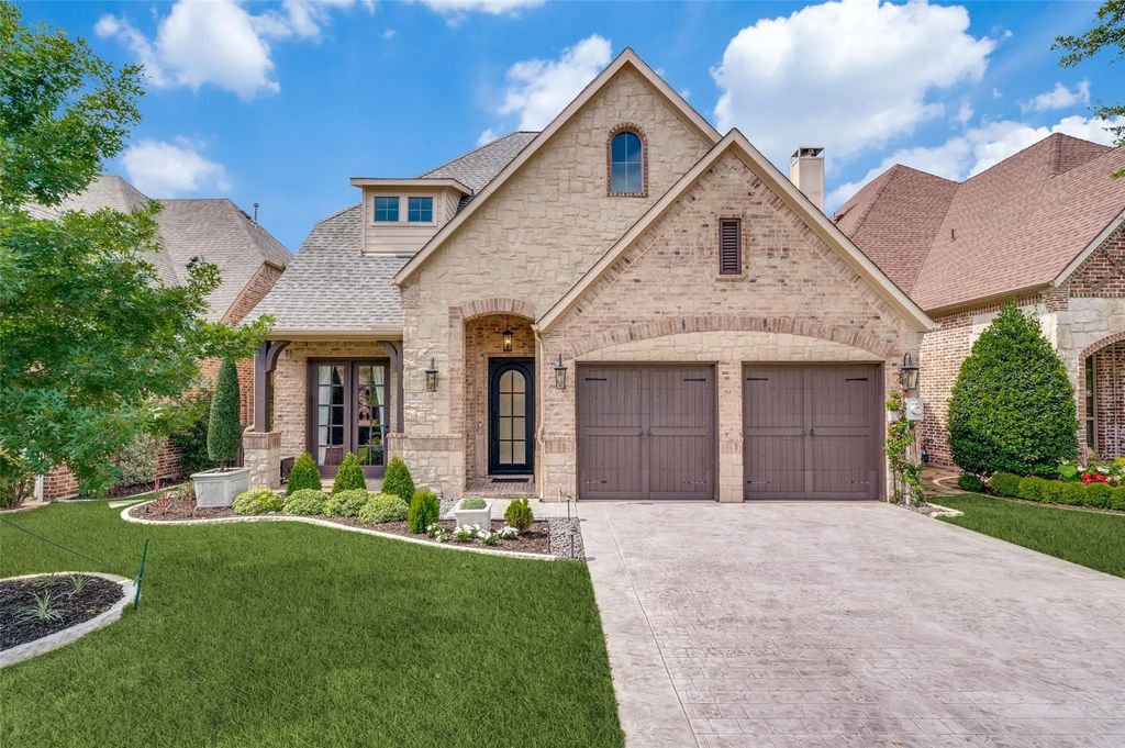 29 Pristine Pond Drive, Frisco