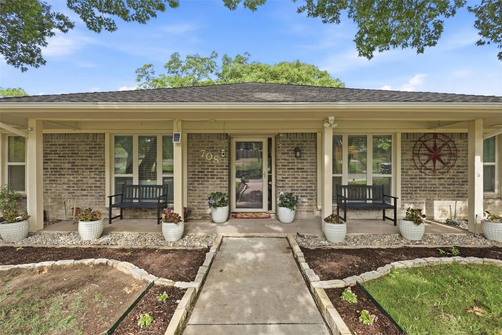 708 Forest Trace, Rockwall