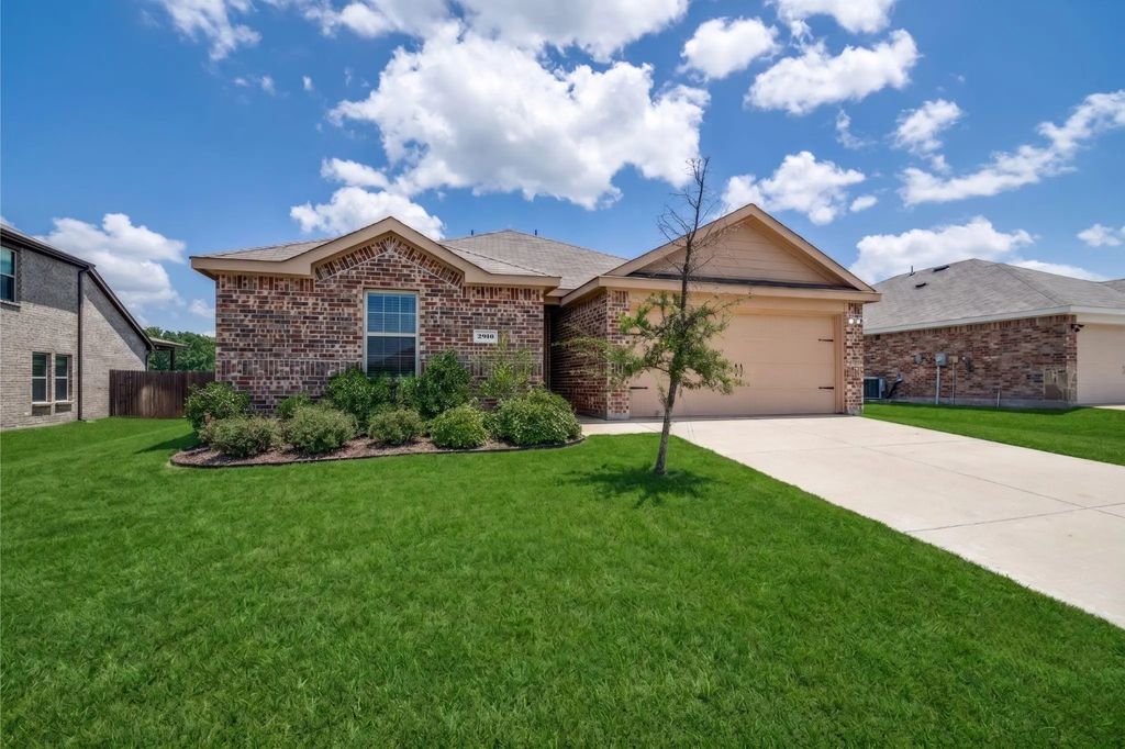 2910 Rowland Drive, Seagoville