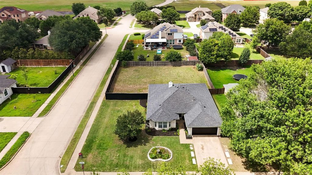 213 Jacob Court, Glenn Heights