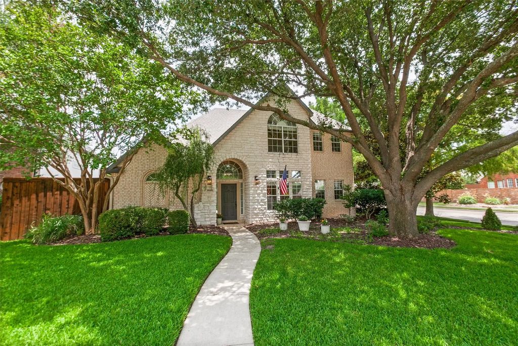 8500 Kenning Court, Plano