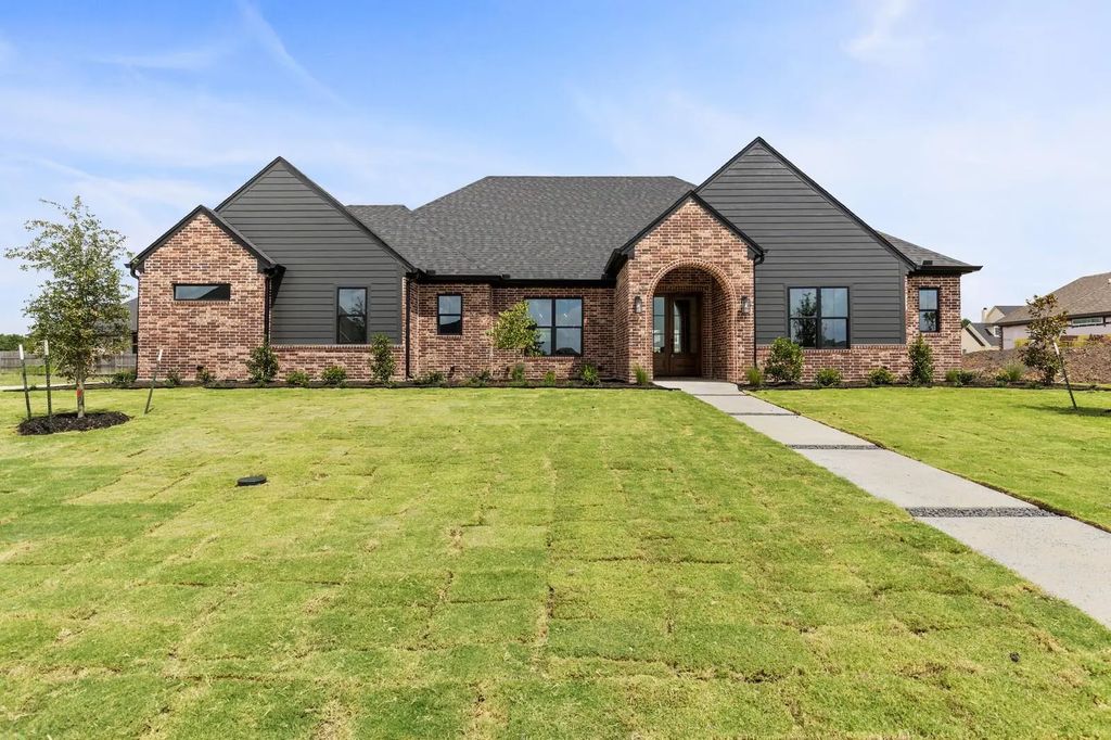 132 Paddle Boat Court, Robinson