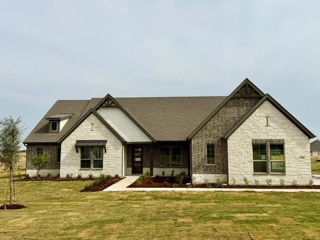 2834 Geneva Way, Blue Ridge