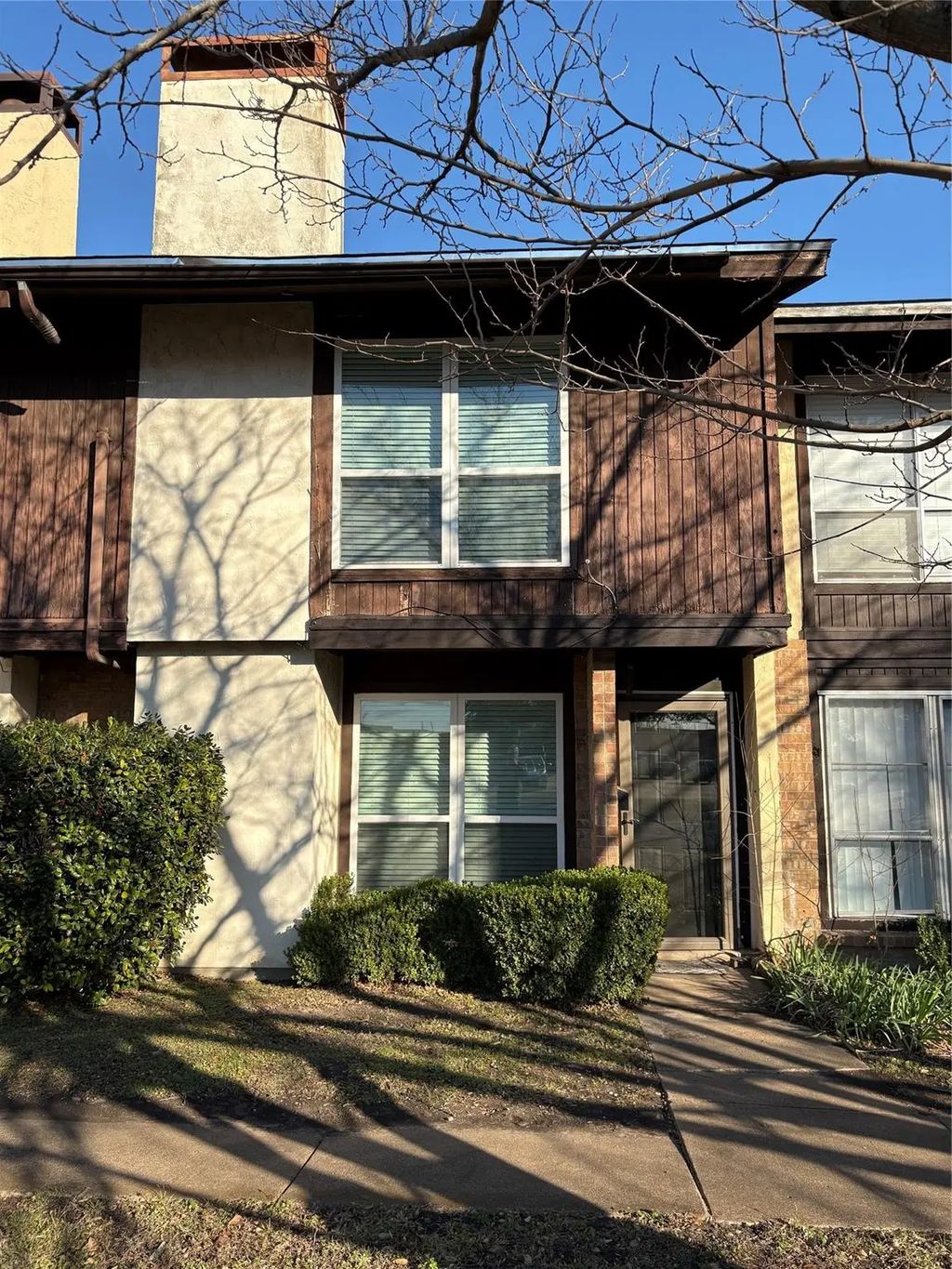 206 Rolling Hills, Lancaster