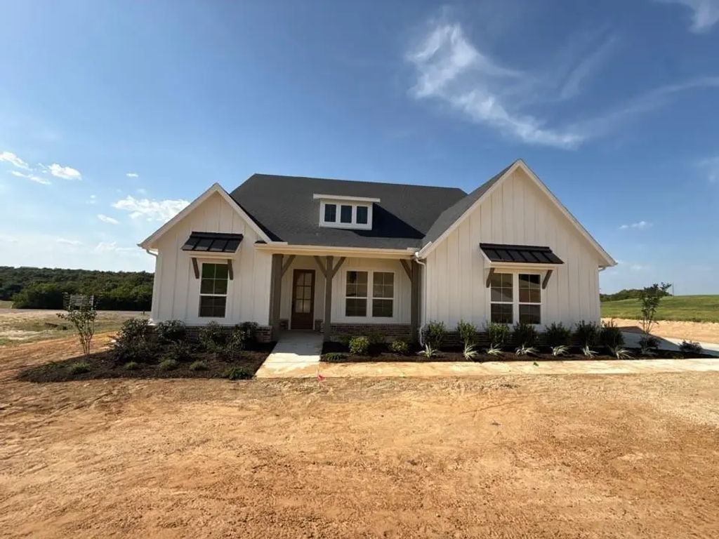 417 Texas Sage Trail, Weatherford