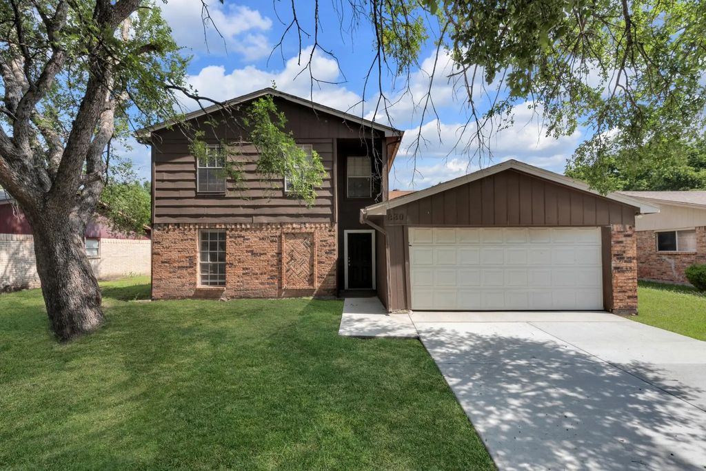 830 Frances Drive, Grand Prairie