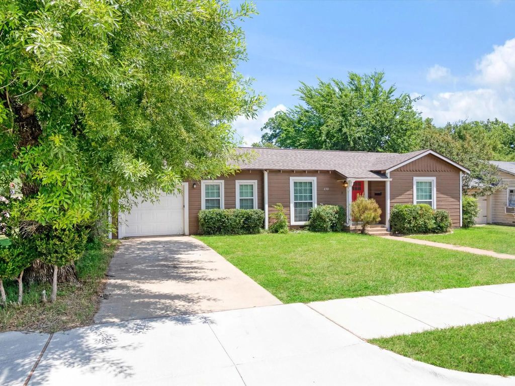 4301 Arden Place, Fort Worth