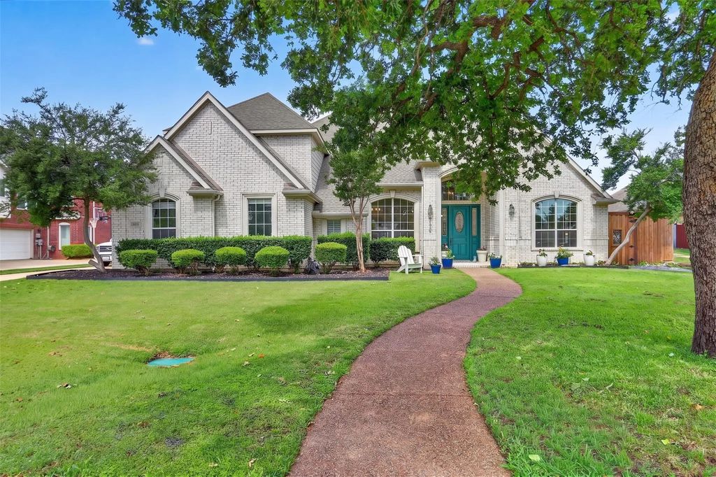 5609 Lavon Drive, Flower Mound