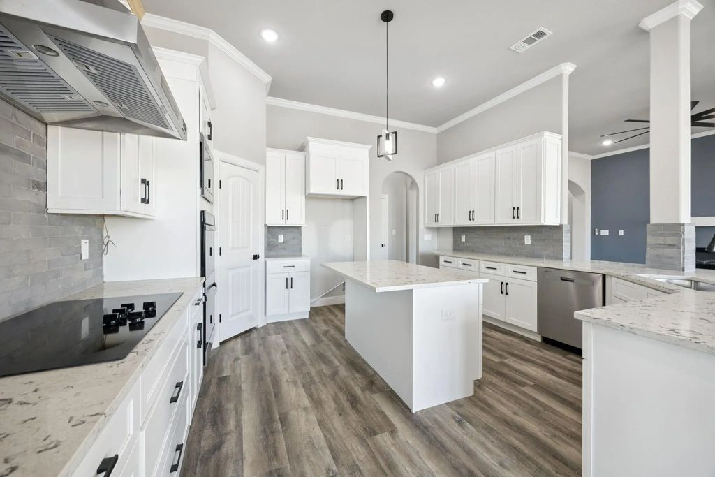 6221 Turkey Oak, Royse City