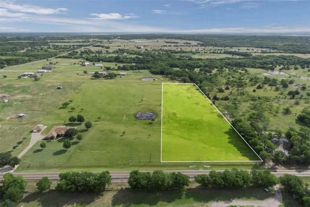 Lot 3 Fm 660, Ennis