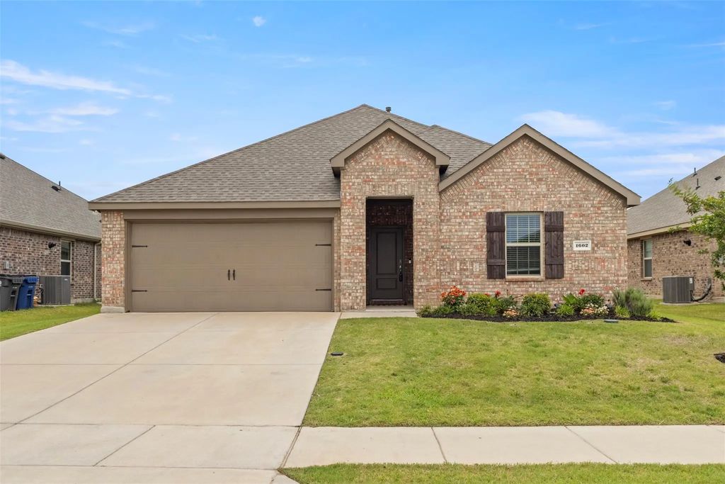 1602 Maple Ridge Drive, Princeton