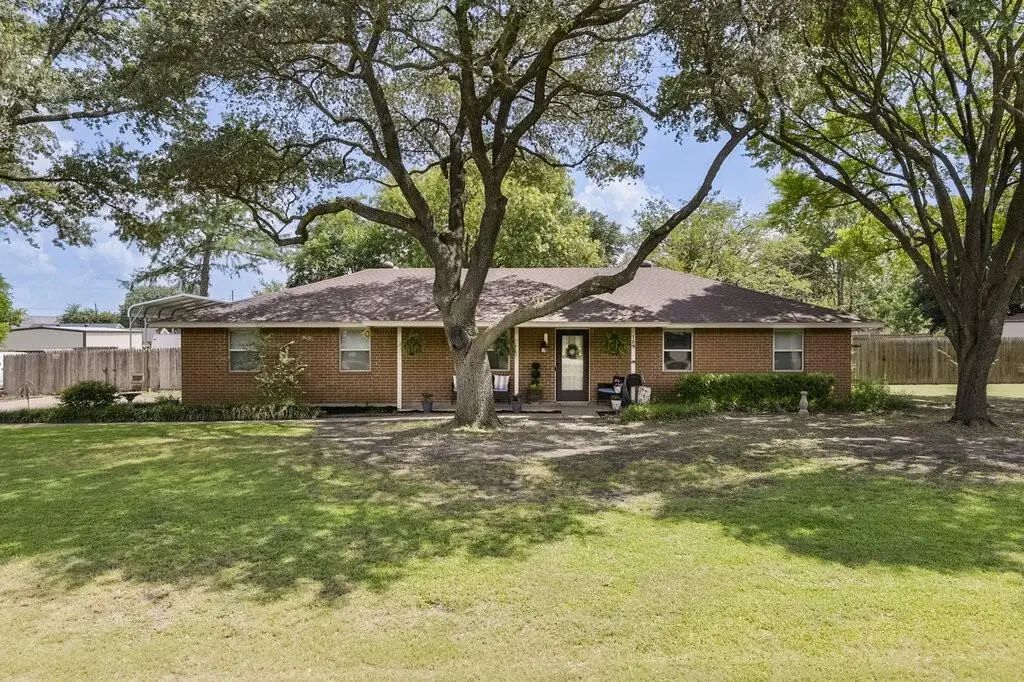 109 Spring Hill Road, Red Oak