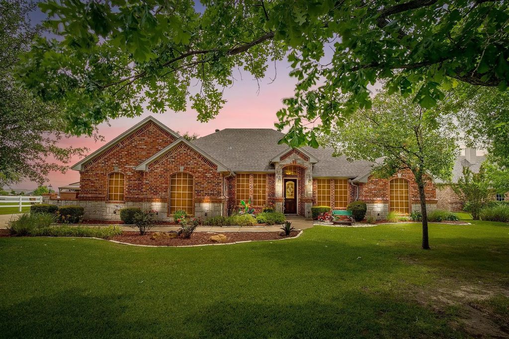709 Lonesome Prairie Trail, Haslet