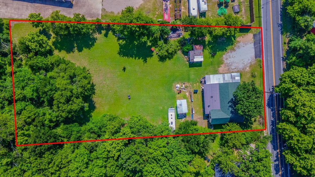 704 Cantrell Street, Waxahachie