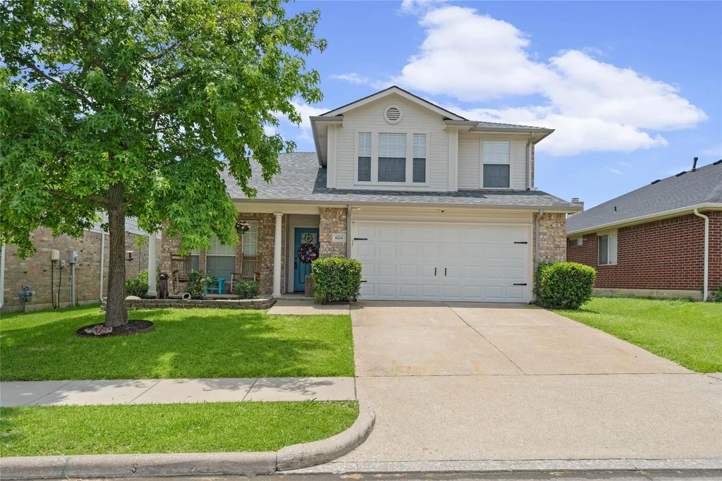 6124 Hillside Lane, Sachse