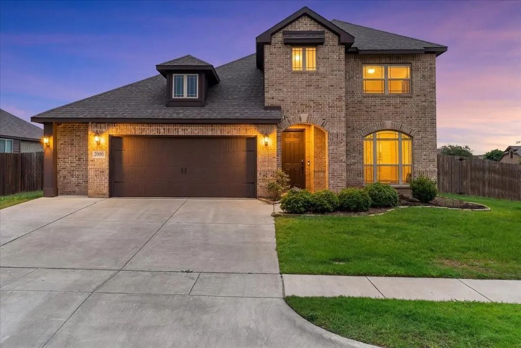 2000 Maplewood Drive, Glenn Heights