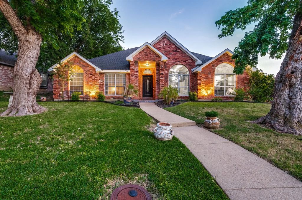 1516 Cripple Creek Court, DeSoto