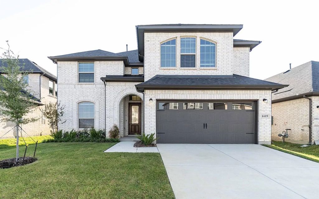 1419 Florence Lane, Celina